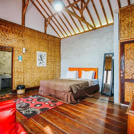 Bukit Alamanda Resort Garut Exterior foto