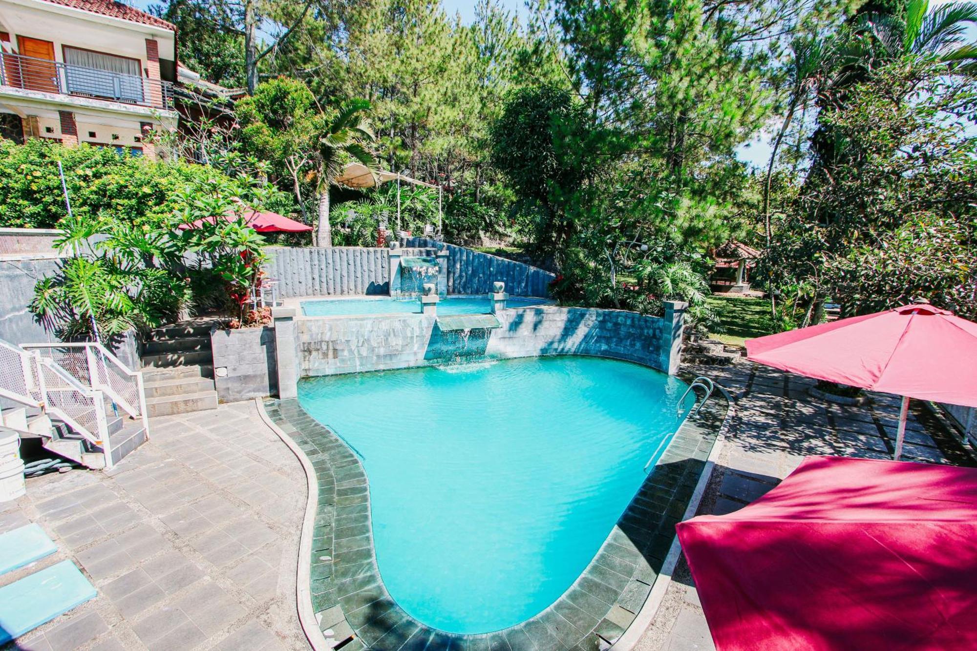 Bukit Alamanda Resort Garut Exterior foto